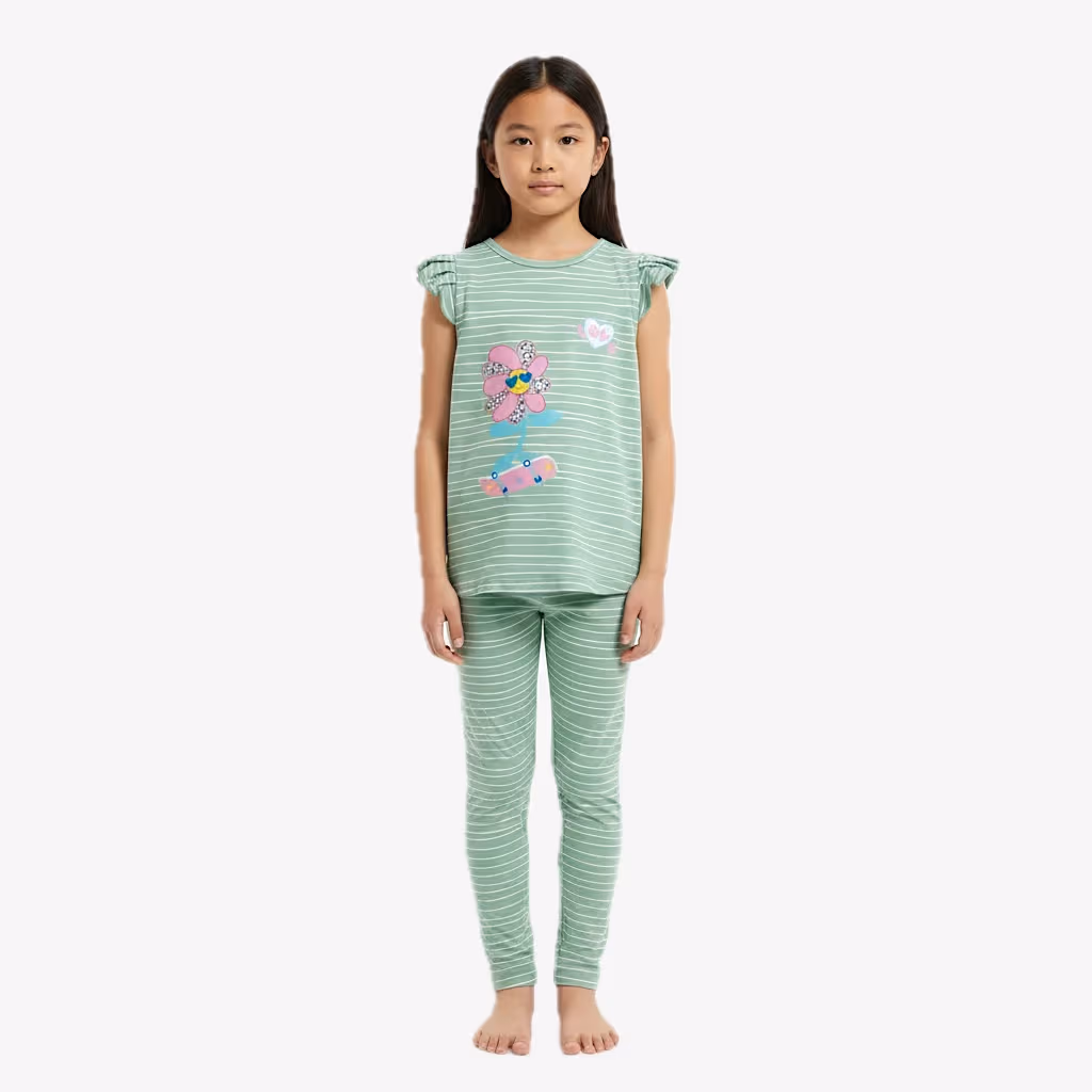 Siatex Bangladesh - Girls Chic Clothing Set | Global Clothing Manufacturer for Europe Stretch Denim Jeans | Global Clothing Manufacturer for Europe